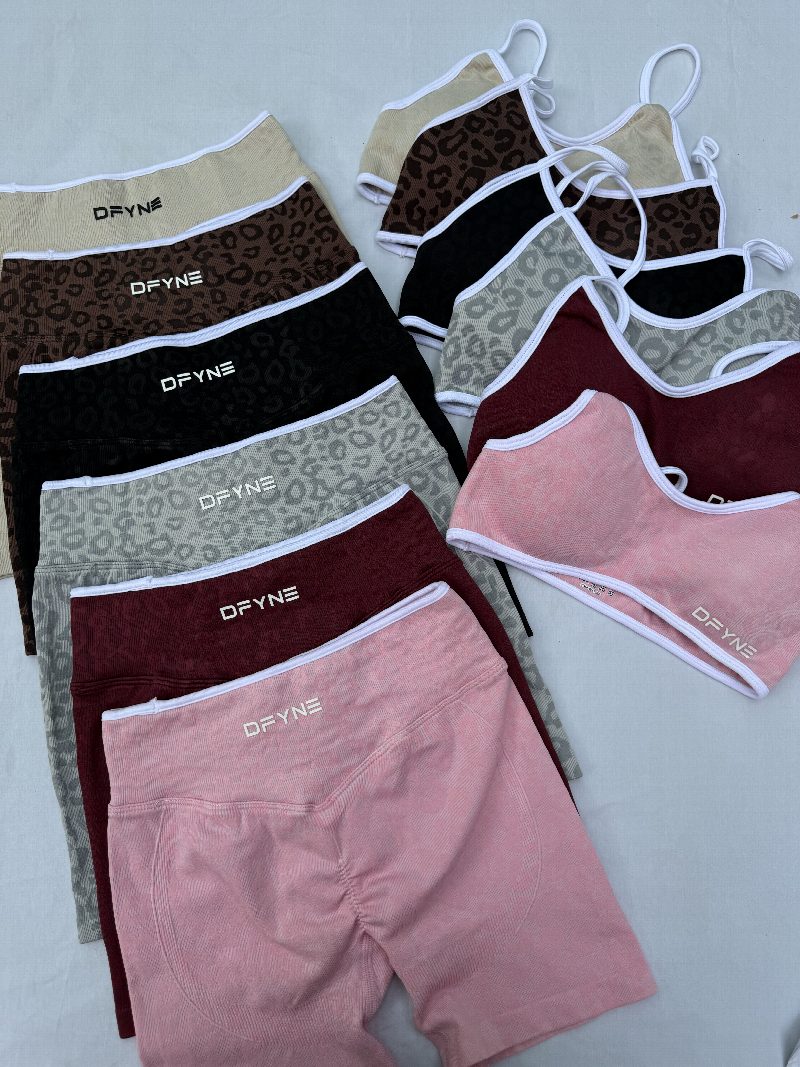 Conjunto deportivo Aqua